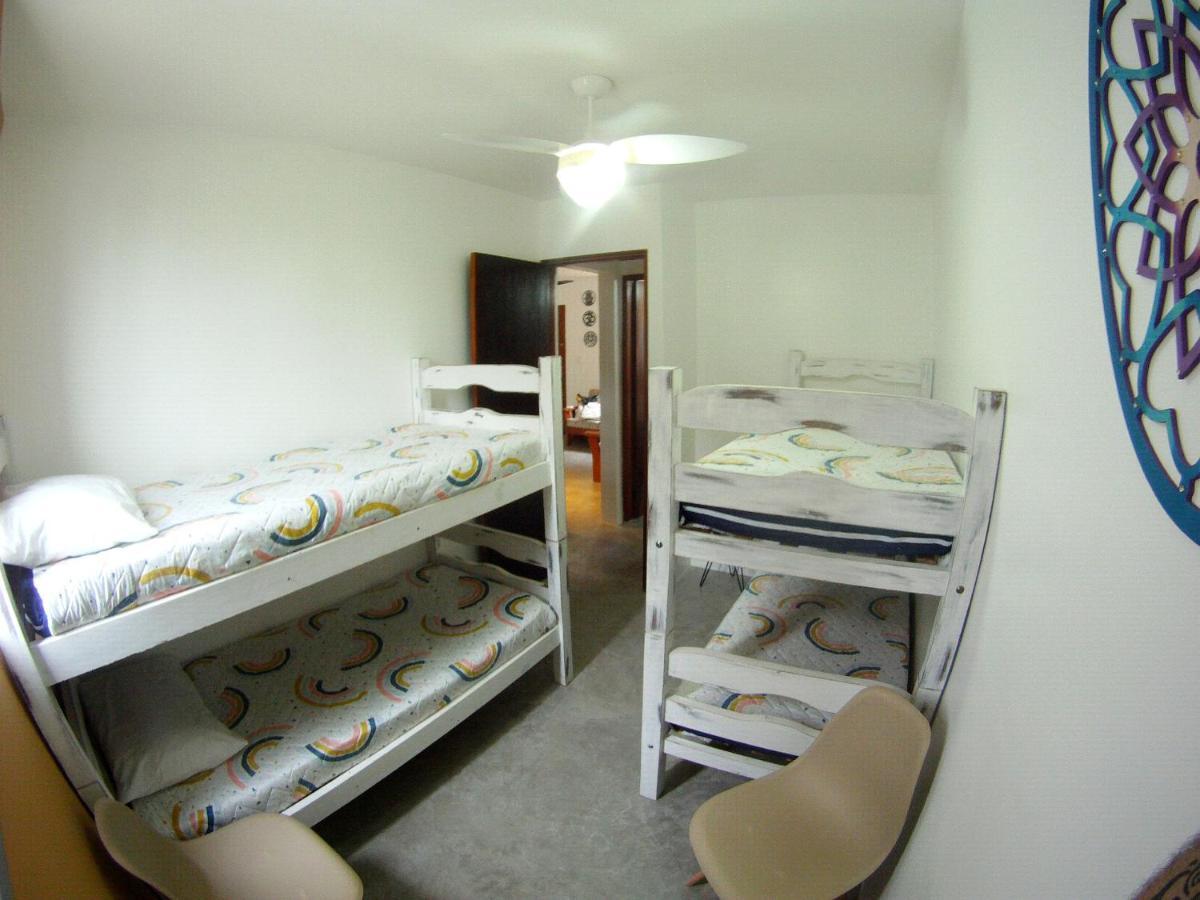 Apartamento Dona Frida Prainha Com Wifi Pe Na Areia Caraguatatuba Ngoại thất bức ảnh