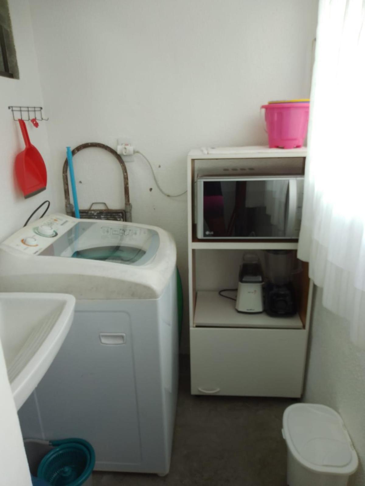 Apartamento Dona Frida Prainha Com Wifi Pe Na Areia Caraguatatuba Ngoại thất bức ảnh